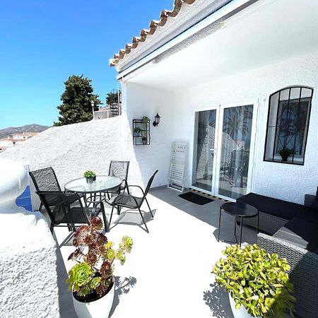 Apartamento Hibiscos, San Juan De Capistrano نيرخا المظهر الخارجي الصورة