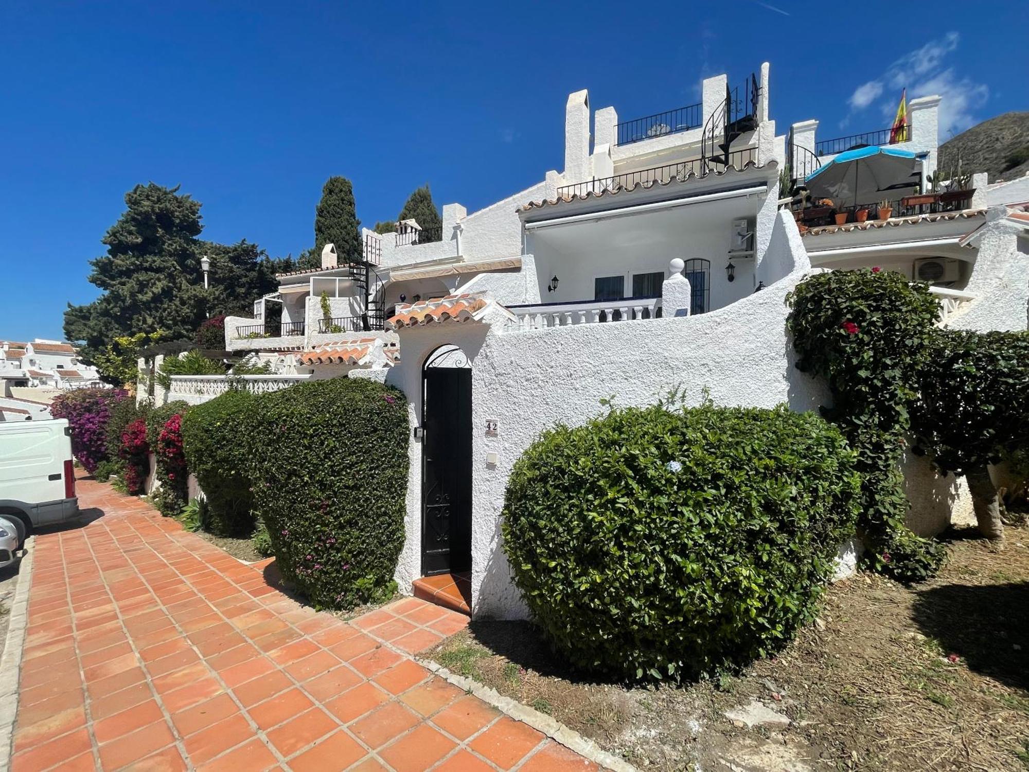 Apartamento Hibiscos, San Juan De Capistrano نيرخا المظهر الخارجي الصورة