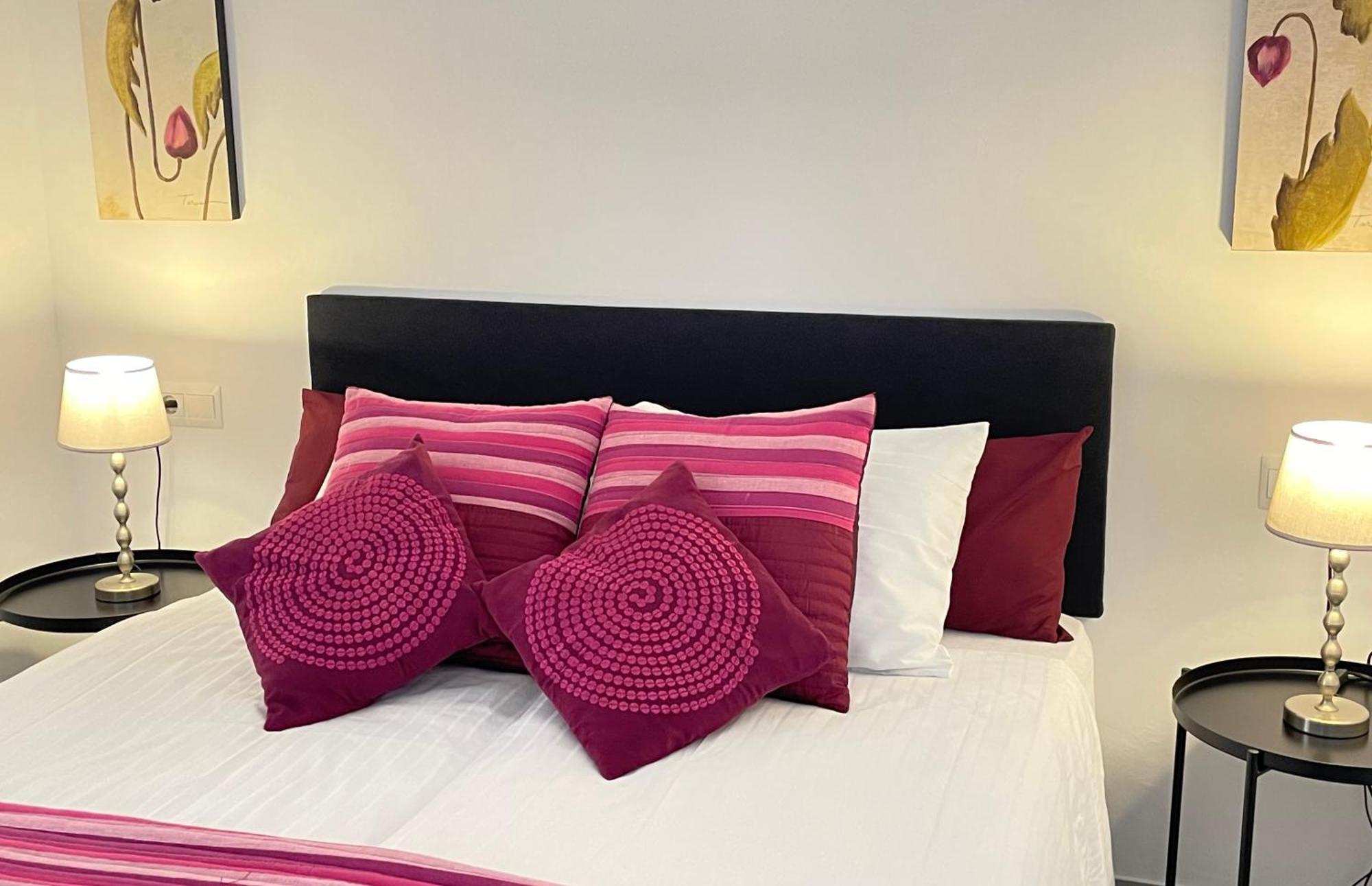 Apartamento Hibiscos, San Juan De Capistrano نيرخا المظهر الخارجي الصورة